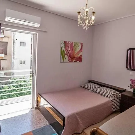 Αpartments In The Centre Apartment Loutraki  Exterior photo